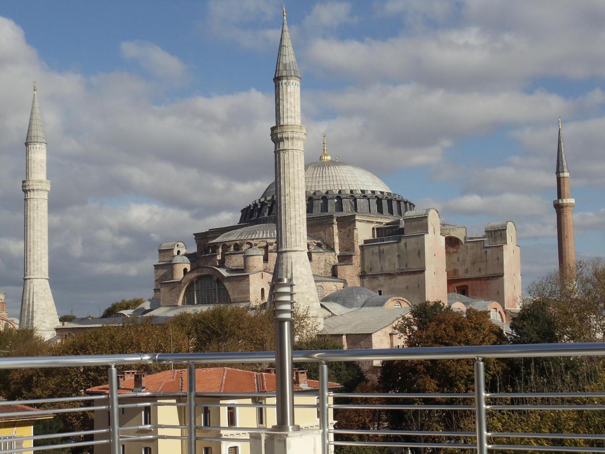 Ares Hotel Estambul Exterior foto